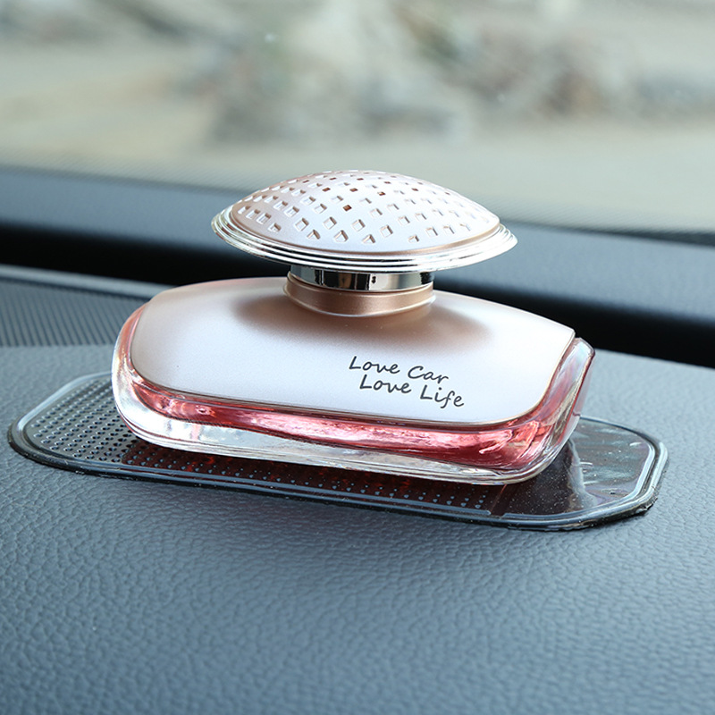 汽车香水座车载豪迈香水摆件创意内饰香水座车用品熏香座式