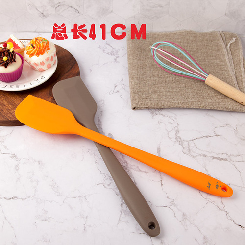 FDA platinum silicone spatula heat-resistant cake spreader baking extended one-piece spatula non-stick cream