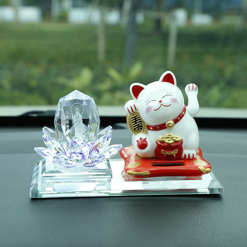 Car ornaments lucky cat solar perfume Seat car supplies cute aromatherapy car interior accessories car interior decoration