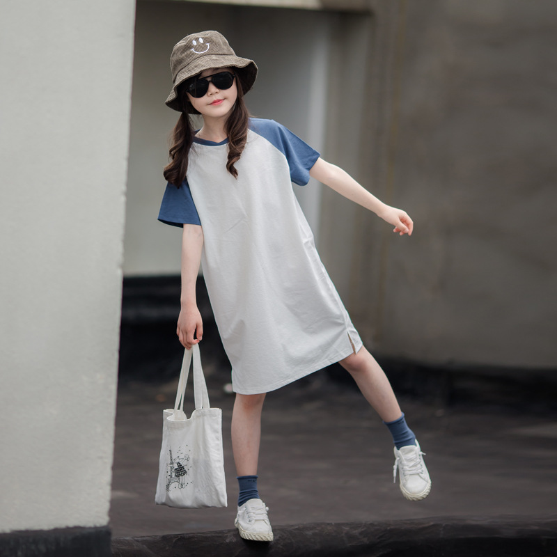 Vestido de verano para niñas 2023 vestido nuevo vestido casual de vacaciones para niños Vestido de padres e hijos de celebridades en Línea para Niños de estilo occidental