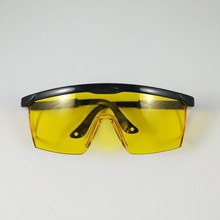 厂家直销黄色绿色防护眼镜防冲击护目镜防护镜脚可伸缩
