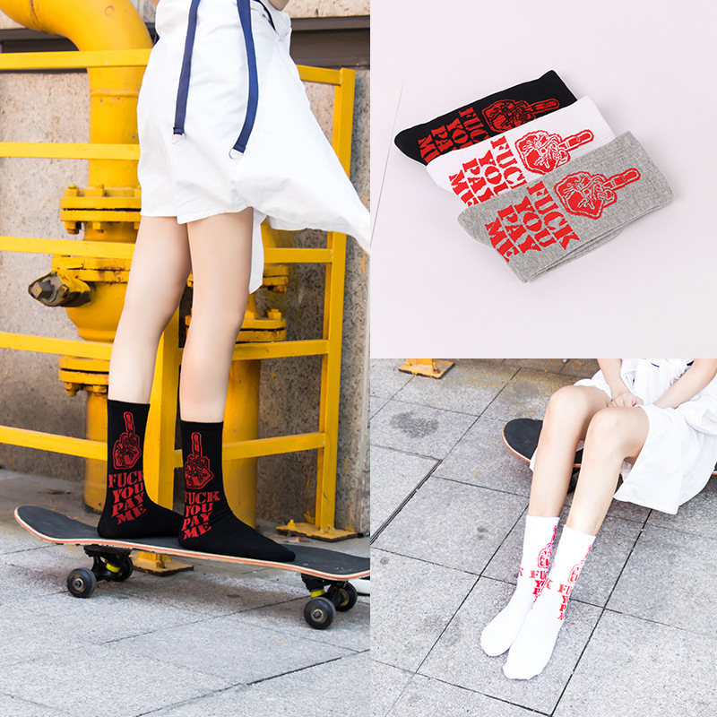 Europe and the United States Street skateboard socks men and women students long tube hip hop sports autumn finger socks ins wholesale letters tide socks