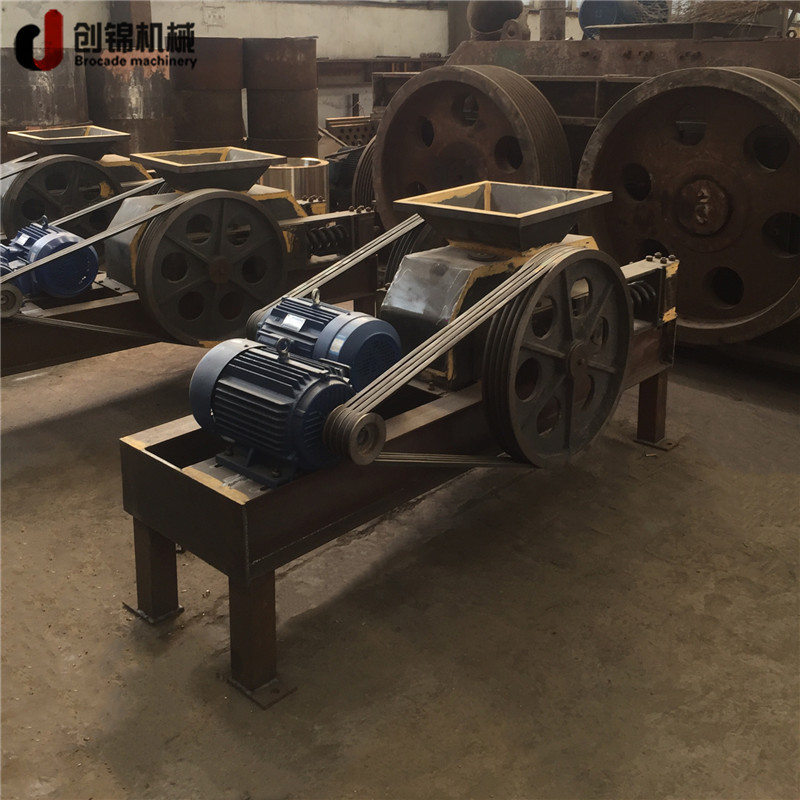 新型齿辊破碎机400×250 对辊式破碎制砂机 小型对辊破碎机