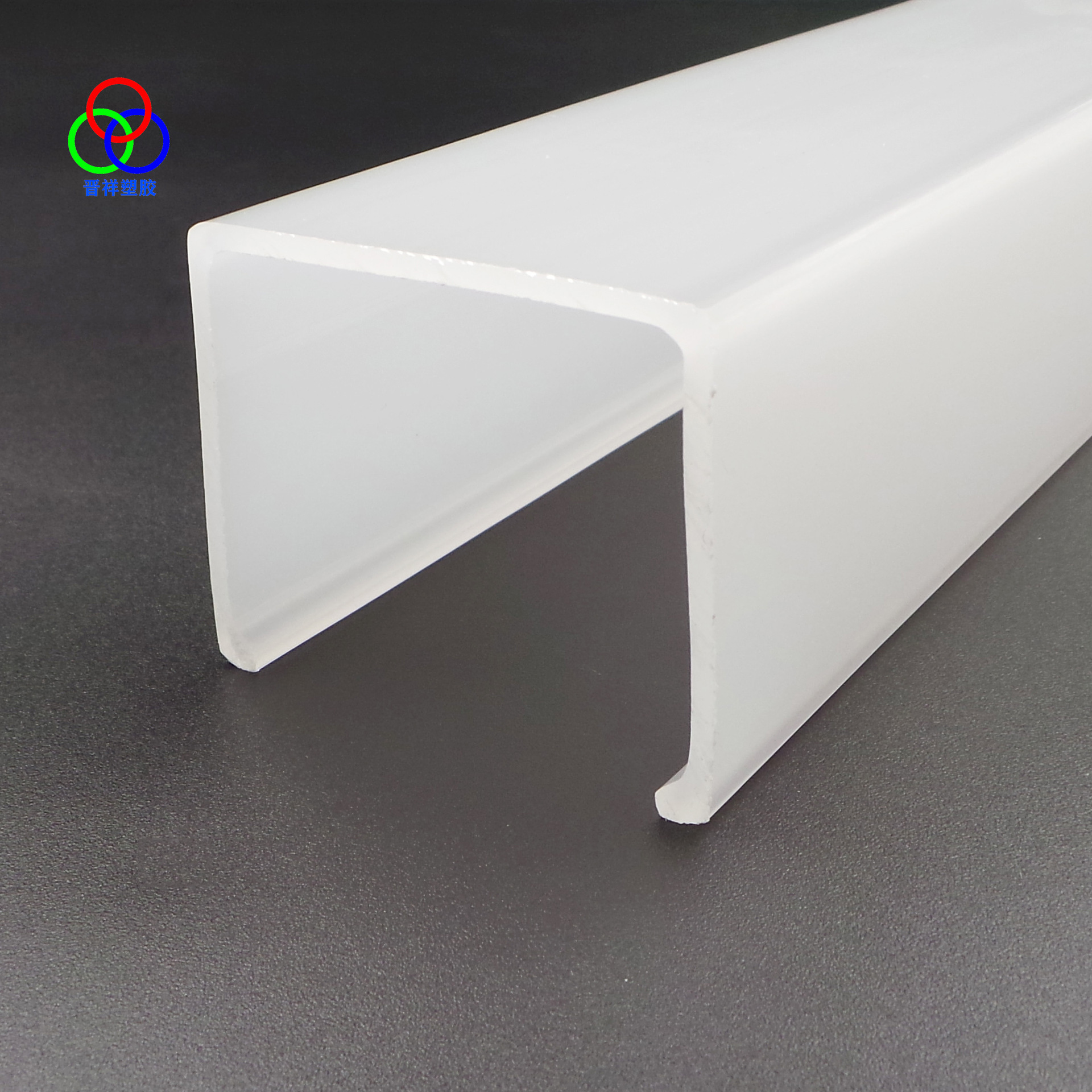 专业生产 PMMA塑料灯罩 PMMA挤出异型材 光扩散型材 光面透明方形