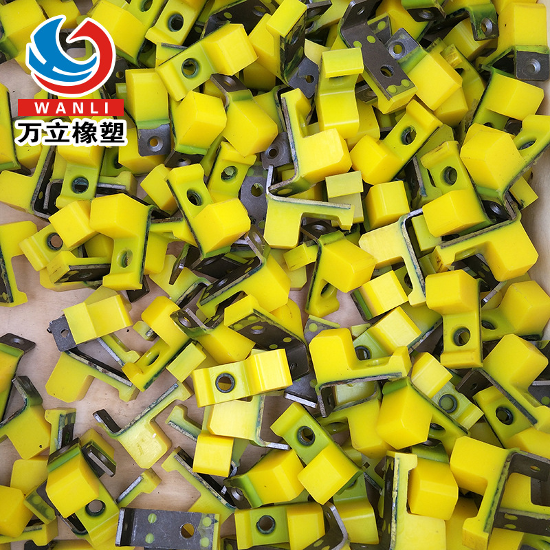 厂家长期供应各种规格橡胶聚氨酯包铁件聚氨酯铁件包聚氨酯