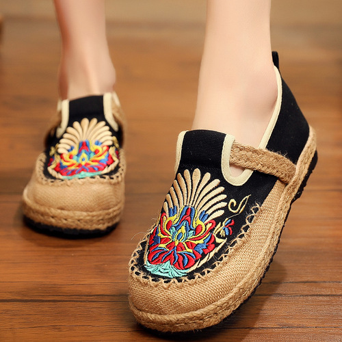 Beijing shoes embroidered shoes round head lazy shoes for women