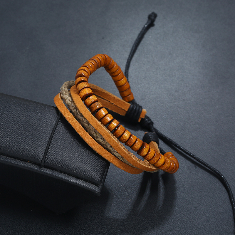 Vintage Multi-layer Cowhide Bracelet New Wooden Bead Bracelet Simple Bracelet Bracelet Wholesale