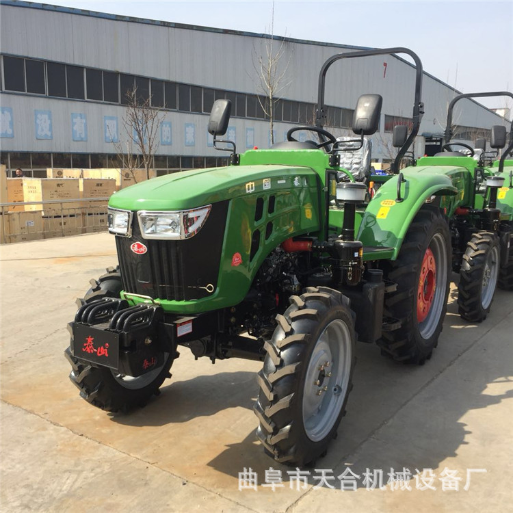 强压四驱农用拖拉机泰山多功能马力大操作简单拖拉机涡轮增压有劲