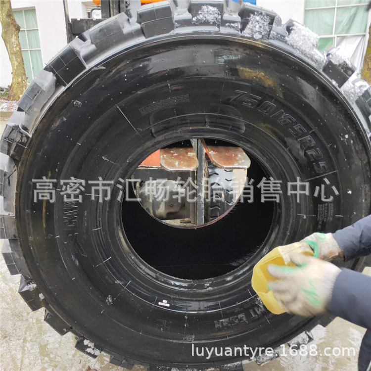 750/65R25 卡车自卸车轮胎 装载机轮胎 750 65R25 矿卡轮胎