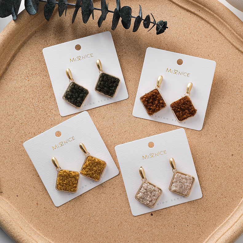 Japanese And Korean Fashion Autumn And Winter Lamb Hair Square Earrings Plush Face Earrings display picture 14
