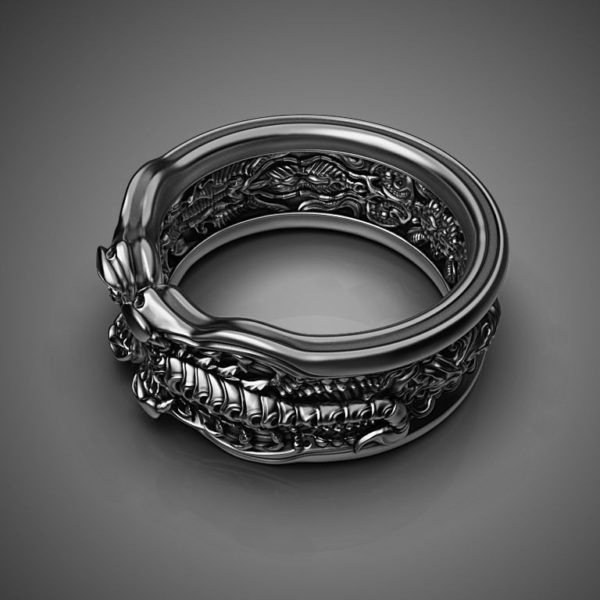 Anel vintage de escorpião com símbolo totem da moda_voghion.com