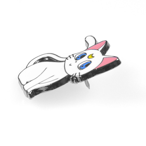Japanese cartoon anime alloy badge Sailor Moon black cat white cat Luna brooch glue electroplating gift boutique