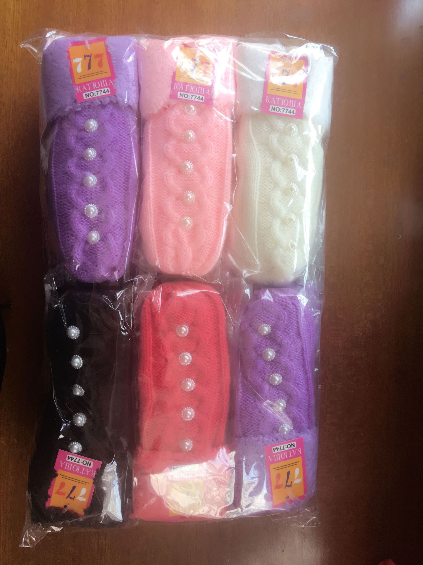 Shunzun punto acrílico doble capa de lana forrado perla caliente punto dedo jacquard guantes de las mujeres suministro directo de fábrica