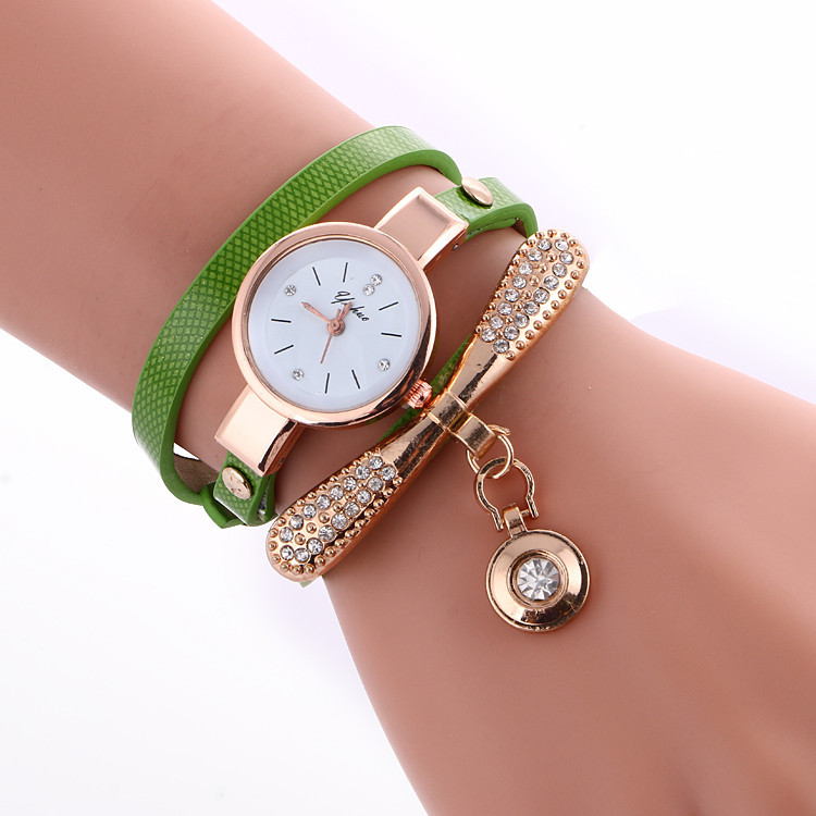 Casual Geometric Metal Snap Button Quartz Women's Watches display picture 2