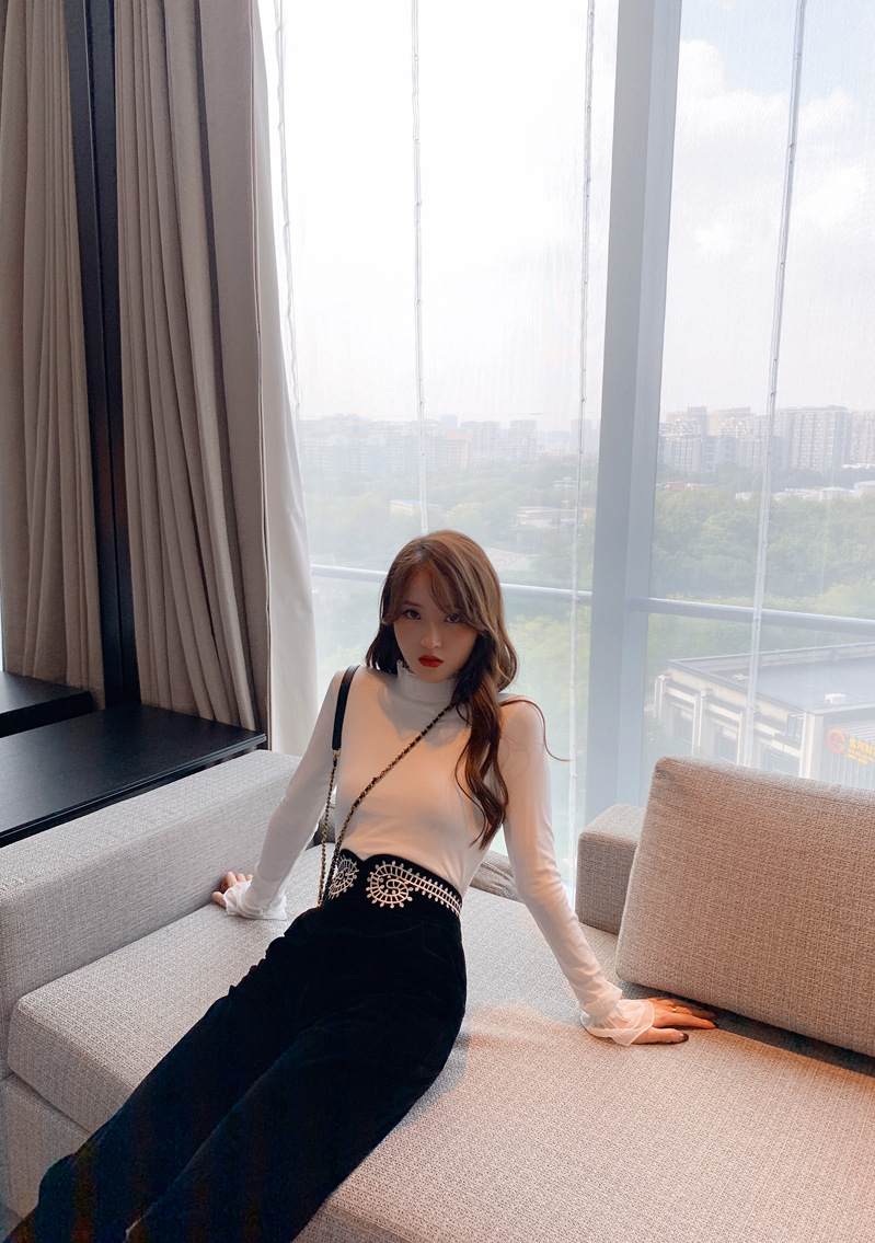 Quần nhung nữ cạp cao họa tiết thêu ống skinny — Màu đen chi tiết 14