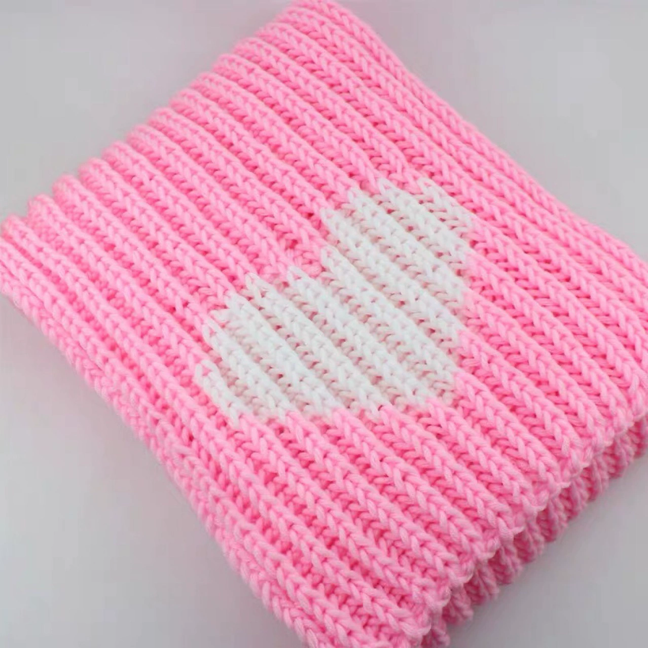 Handmade yarn kit, soft plush skeins with bamboo needle 6 mm, mixed colors and tutorial options