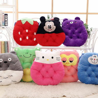 新款卡通毛絨坐墊腰靠動物沙發椅子墊活動禮品學生凳子墊抱枕腰靠