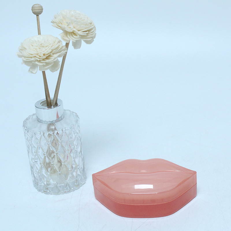 补水保湿胶原蛋白滋养唇膜淡化唇纹唇色去死皮防干裂爆款现货批发