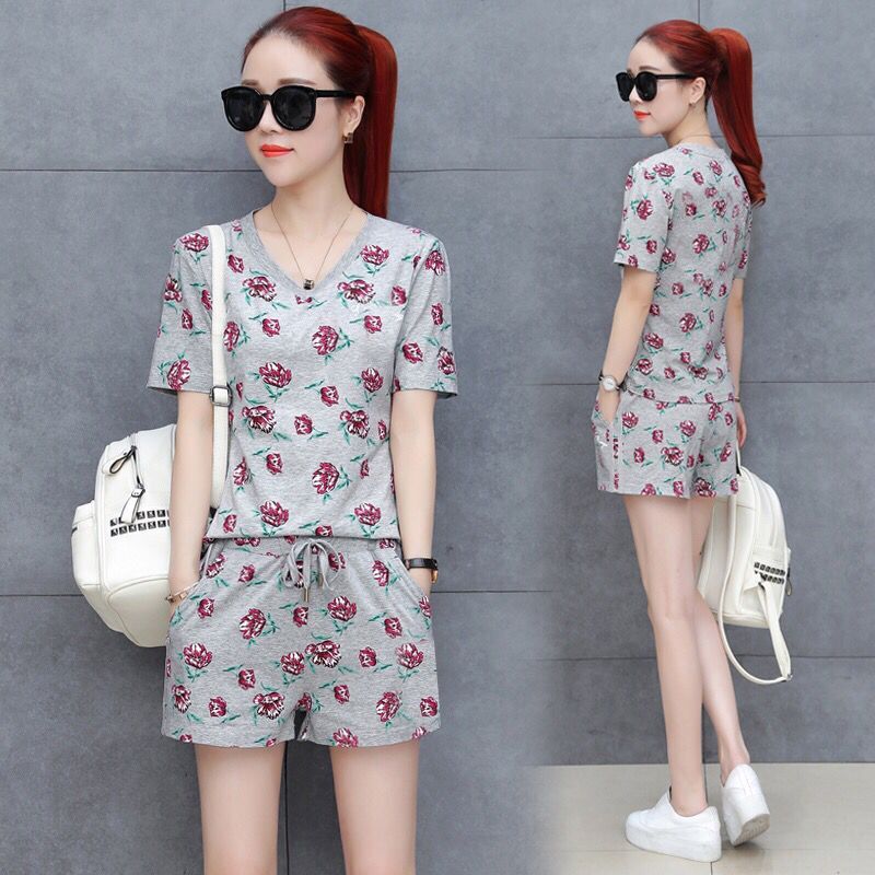 Costume femme en Lait de soie - Ref 3334879 Image 5