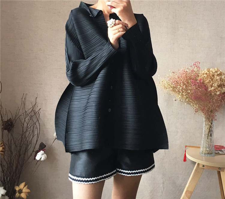 Spring 2021 Western Style Fashionable Small Coat Clothes Pleated Organ Pleated Top Loose Hong Kong Style Shirt for Women Spring 2021 Western Style Fashionable Small Coat Clothes Pleated Organ Pleated Top Loose Hong Kong Style Shirt for Women