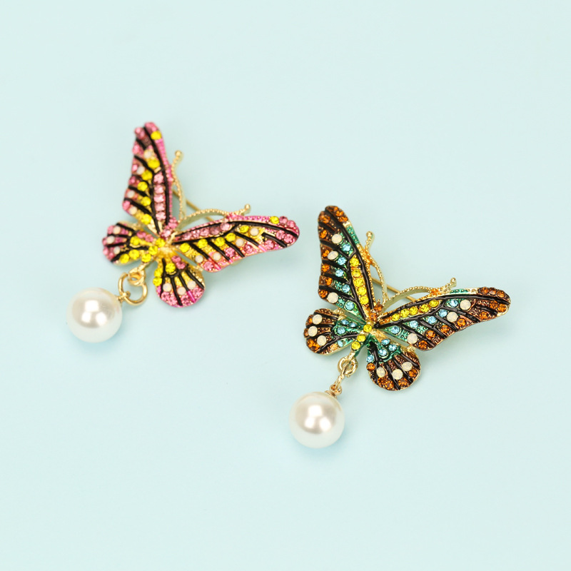 Fashion Exquisite Insect Clothing Diamond Butterfly Brooch Pin display picture 3