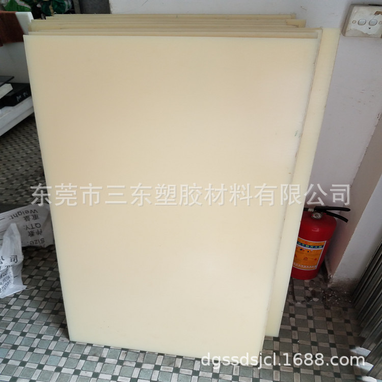 PA尼龙板  尼龙棒  加纤尼龙板 厂家直销 库存充足  批发价