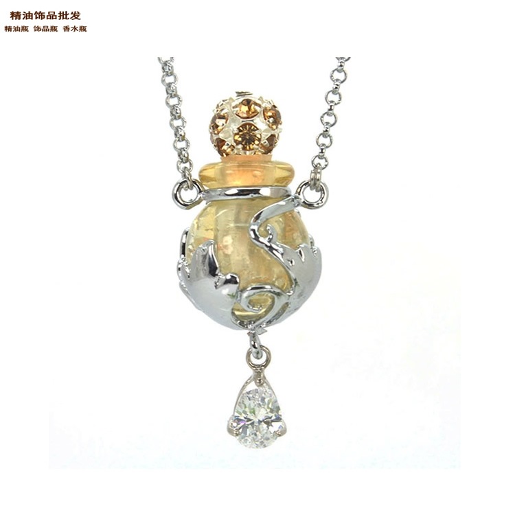 中国精油饰品网金莎金黄色瓶流星花园项链吊坠3.jpg