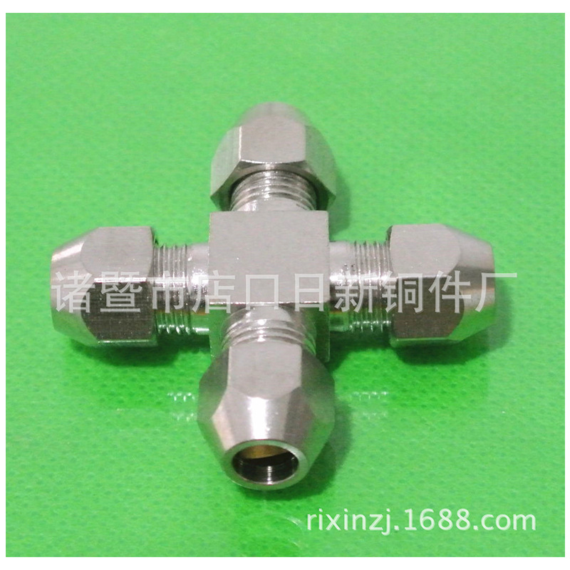 ���������͹���ͨ/��ͭ�ܿ��׽�ͷ681012mm��·��ѹ������ͭ��ͷ