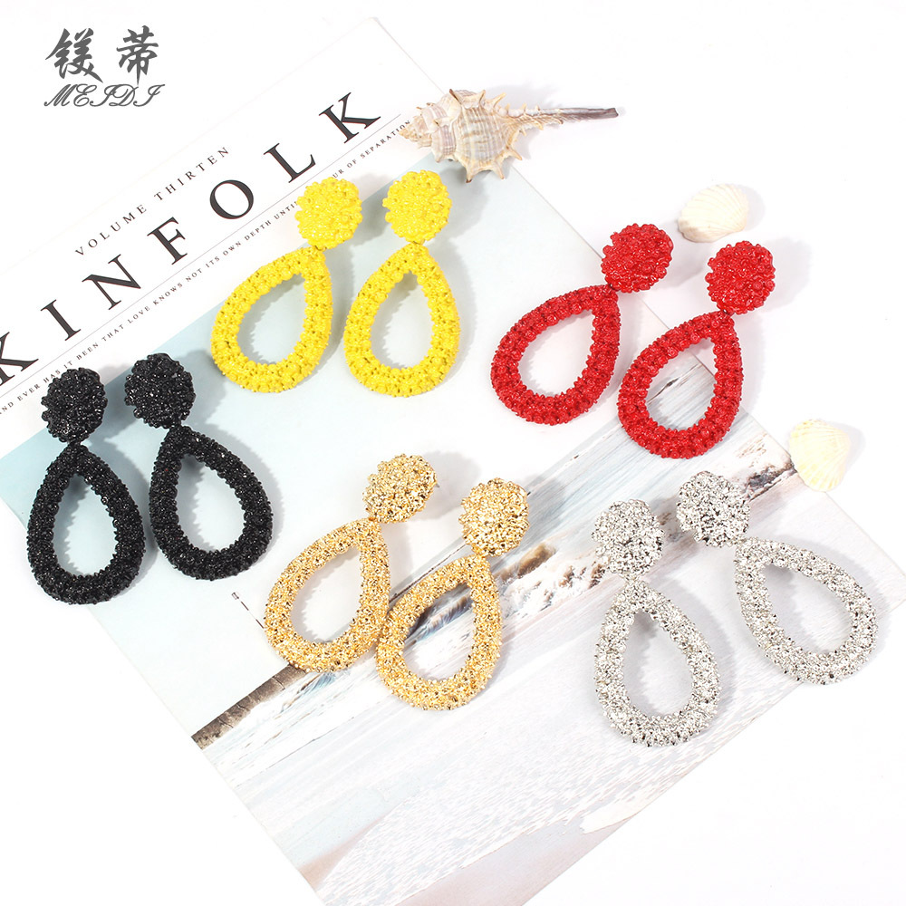 Magnesium pedicle E4824 Occident fashion AliExpress Explosive money personality Trend Drop Hollow Earrings A generation of fat