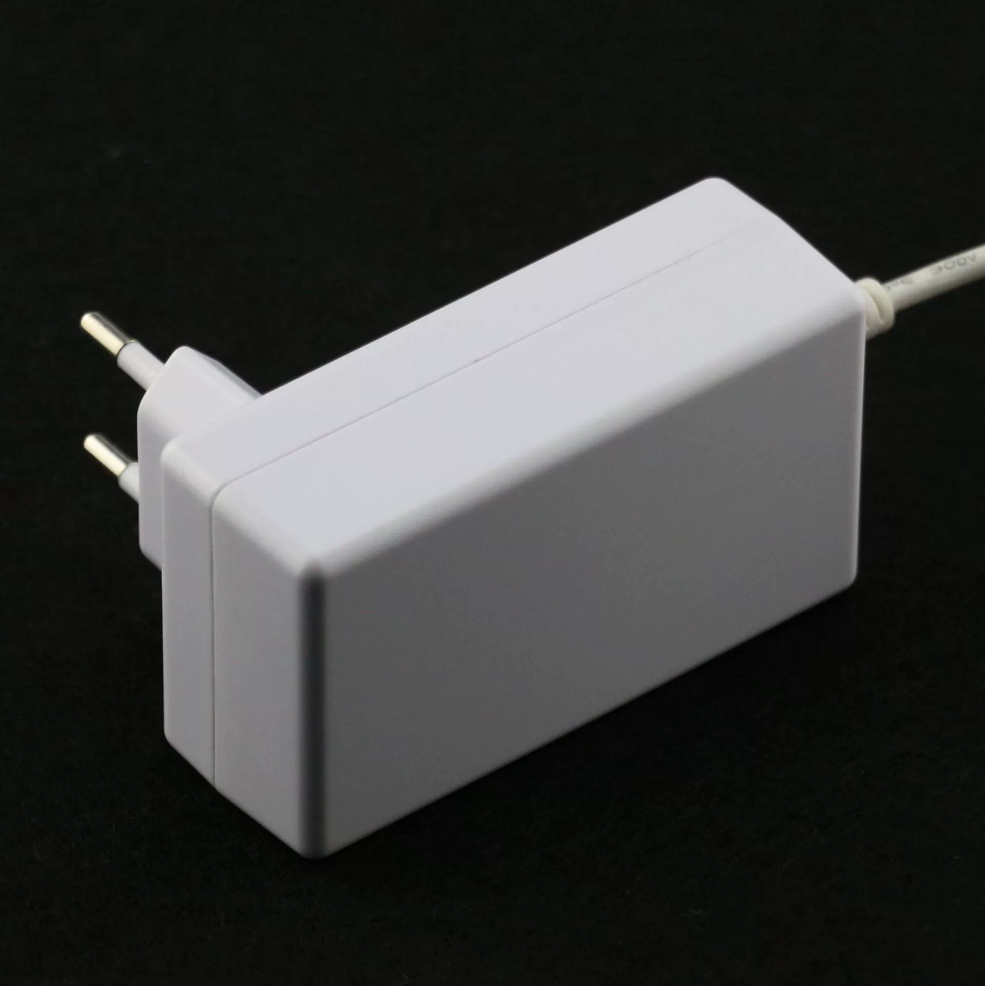 Сетевые адаптеры, синтезатор, переключатель ключ, источник питания, 9V