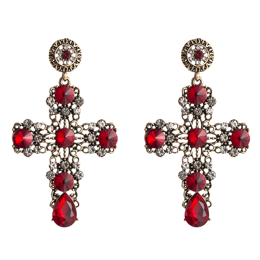 European And American Popular Classic Trend Exaggerated Retro Earrings Female Hollow Atmosphere Cross Diamond Alloy Long Earrings display picture 20