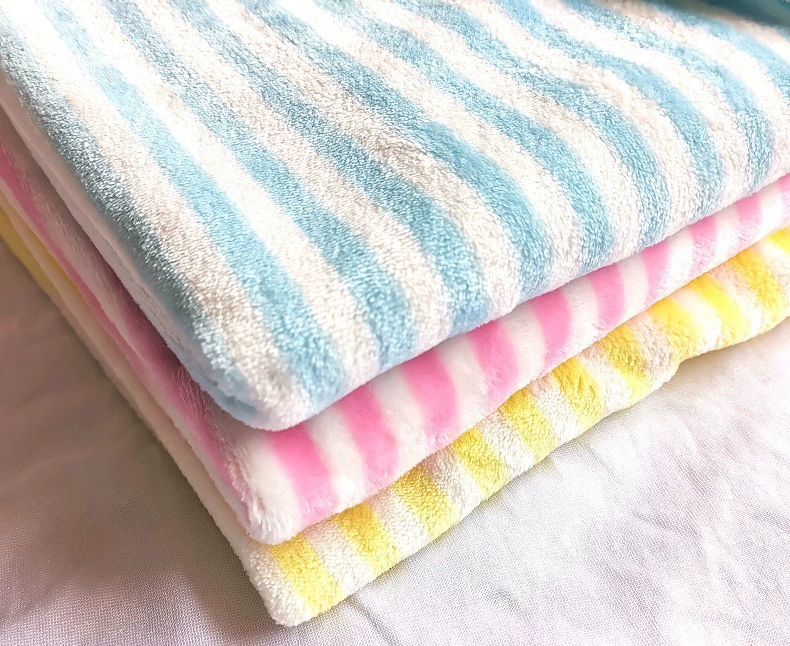 Вязаный бархат фланель двойной стороны ткань, демисезонное одеяло с мультяшным кораллом, пижама
