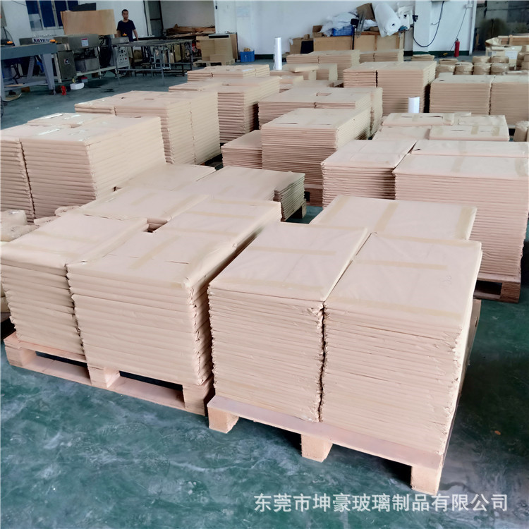 东莞家具玻璃厂家定制加工异形12mm透明钢化玻璃桌面精磨边耐高温