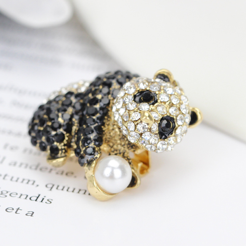 Rhinestone Alloy Corsage Cartoon Dripping Oil Panda Pin Brooch display picture 3