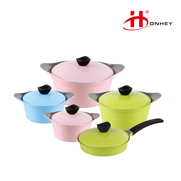 2911999359_897792224