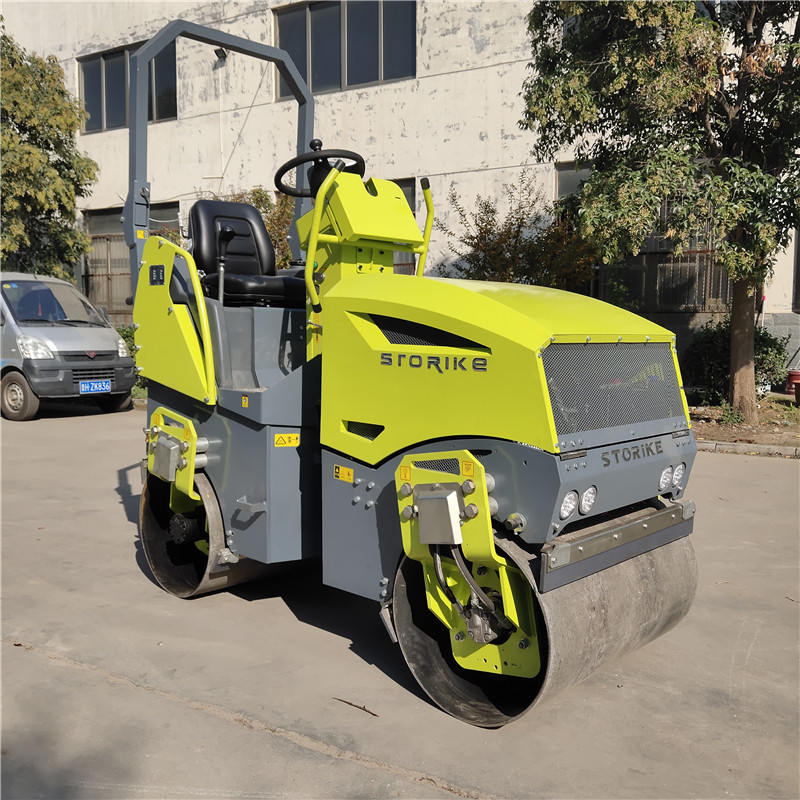 洋马款小型压路机 (51)