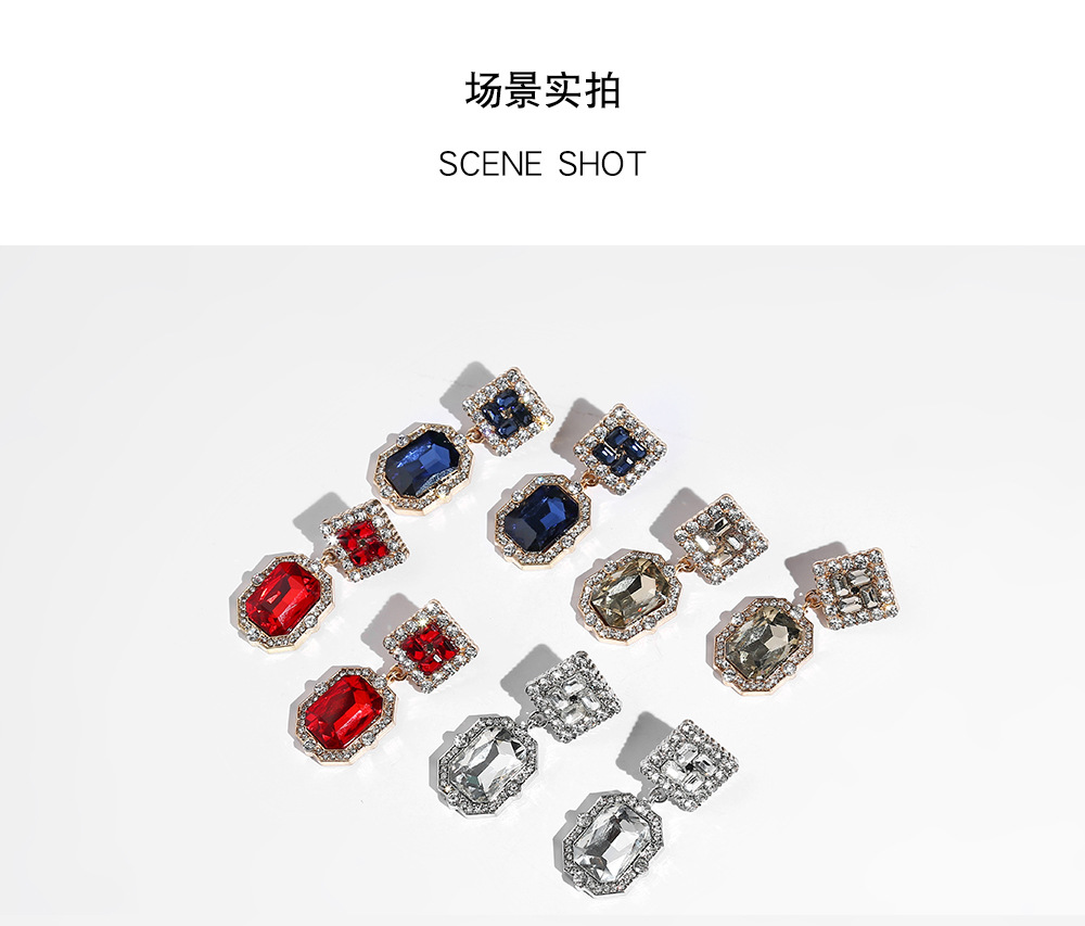 Fashion Geometric Rhinestone Alloy Earrings Wholesale display picture 7