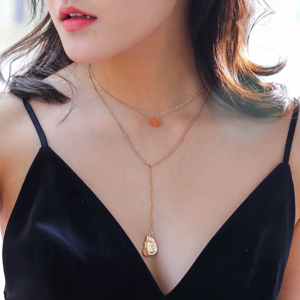 Fashion Golden Yellow Natural Stone Shaped Alloy Necklace display picture 7