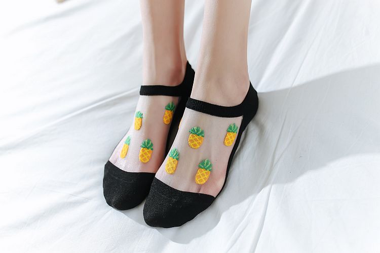 Glass silk cotton invisible shallow mouth socks  NSFN40081