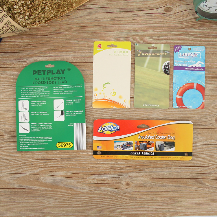 厂家生产 宠物用品纸卡 吸塑纸卡 挂卡对折纸卡材质多种质量好价