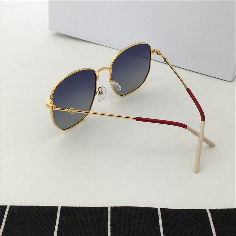 Lunettes de soleil EMPEREUR en Métal - Ref 3366584 Image 31