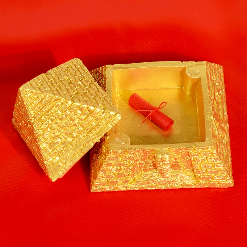 Archeological pyramid, minifigure, storage system, resin decor