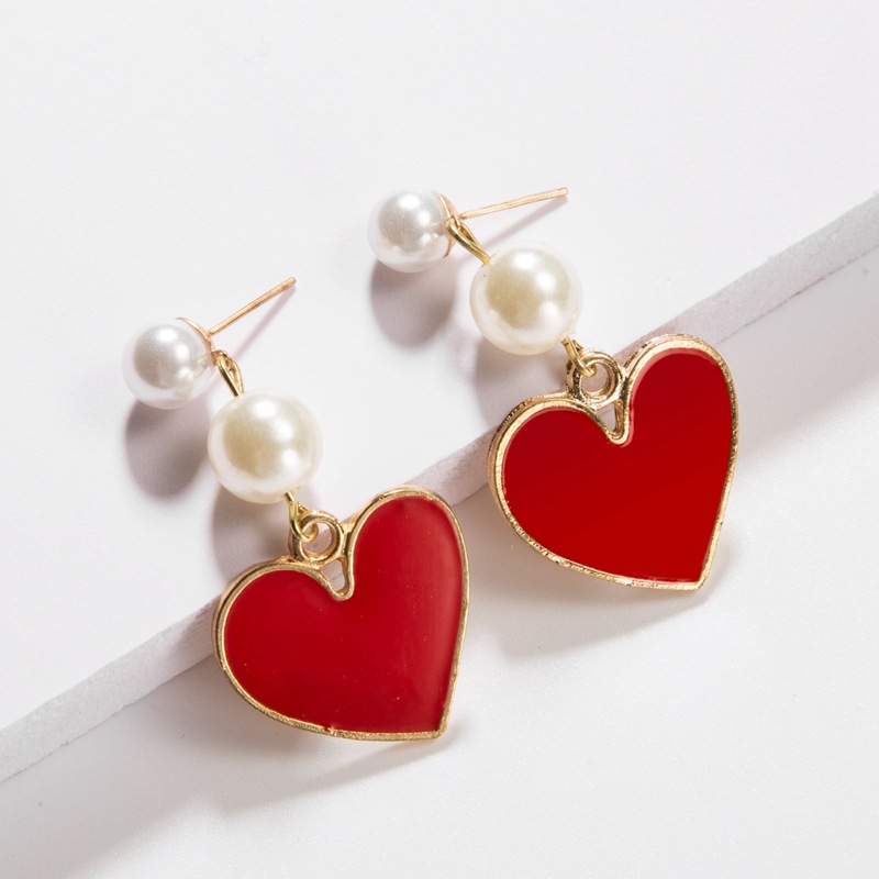 Earrings New Love Pearl Earrings Fashion Punk Wind Earrings For Women display picture 5