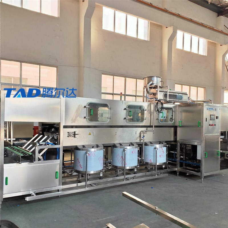 液体灌装机 全自动矿泉水生产线设备5加仑桶装水灌装机