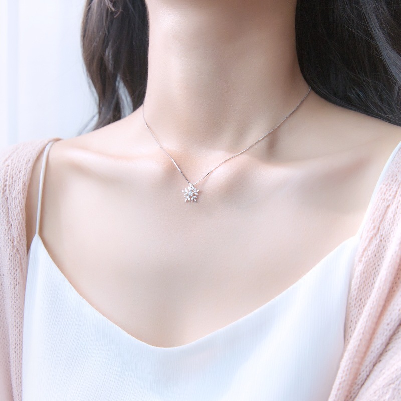 Zhenrong plateado s925 plata copo de nieve Stud pendientes moda europea y americana diamante flor collar personalidad temperamento colgante joyería del oído