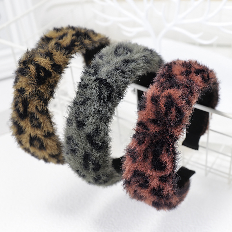 Retro Small Fragrant  Mink Hair Leopard Polka Dot Middle Twisted Headband display picture 13