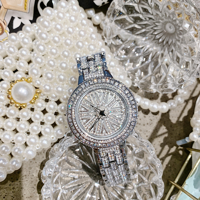 High-End New Fashion Turntable Watch for Women Full Diamond Large Dial Fashion Trend Steel Band Waterproof Quartz Watch for Women High-End New Fashion Turntable Watch for Women Full Diamond Large Dial Fashion Trend Steel Band Waterproof Quartz Watch for Women