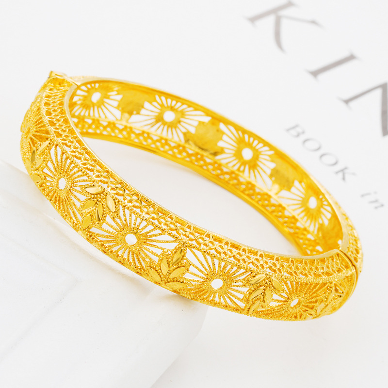 Nuevo hueco cloisonne oro pulsera abierta mujer imitación 999 oro joyería de la boda cara ancha hebilla pulsera al por mayor