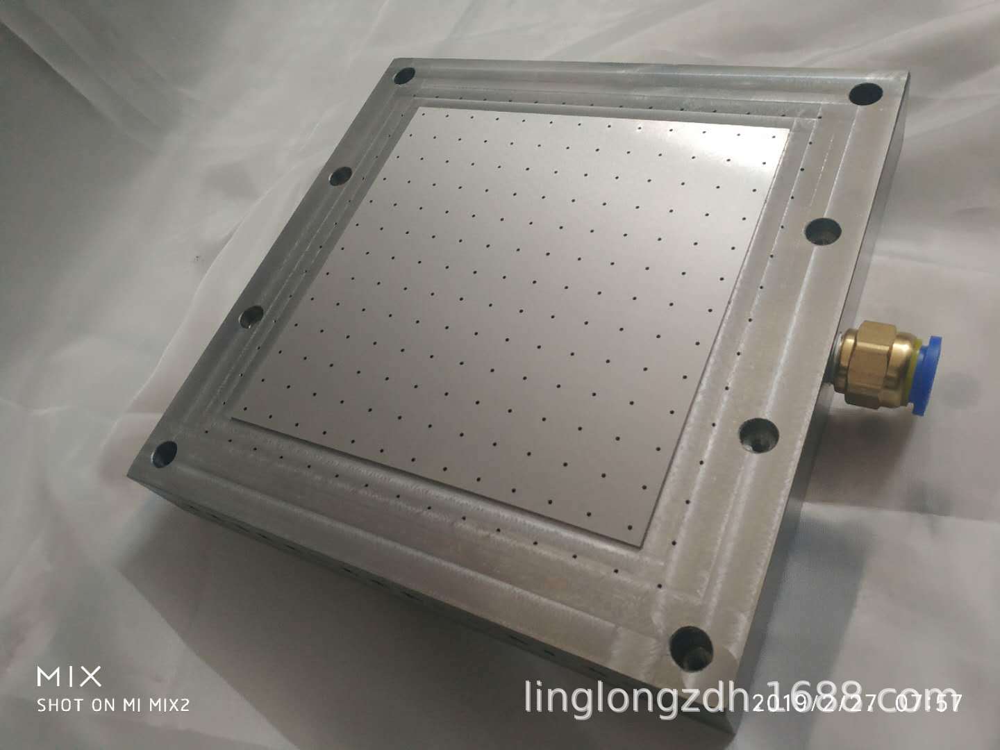 �ṩ���ƽ̨��1��ʵ�����塢�ֲ������ƽ̨1�߾��ȣ���ĥ����