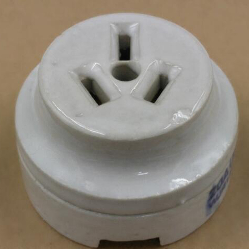 WJR-1320B 三扁陶瓷插座10A 16A 20A 中国全瓷明插座陶瓷接线三孔
